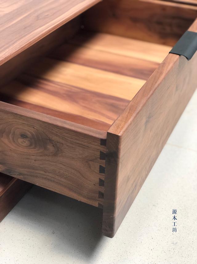 极简轻奢黑胡桃木实木家具（共生形态越朴素越高级极简黑胡桃木定制家具）(9)
