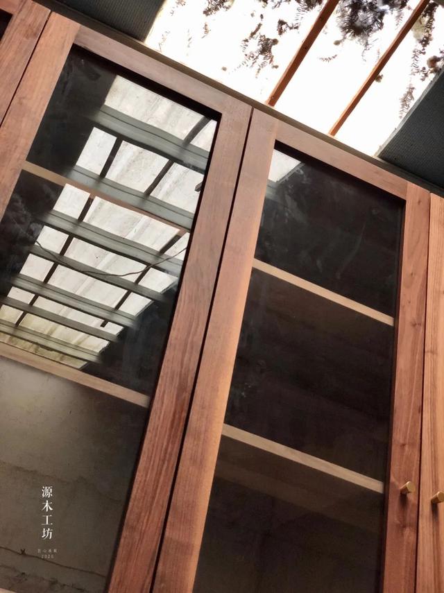 极简轻奢黑胡桃木实木家具（共生形态越朴素越高级极简黑胡桃木定制家具）(24)