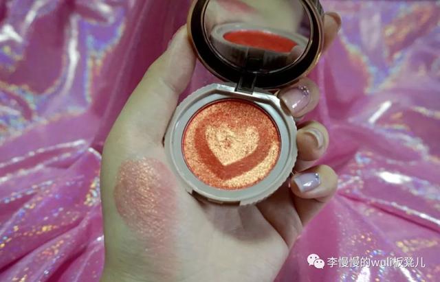 化妆品什么产品值得入手（光看颜值买化妆品）(6)