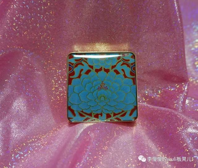 化妆品什么产品值得入手（光看颜值买化妆品）(11)