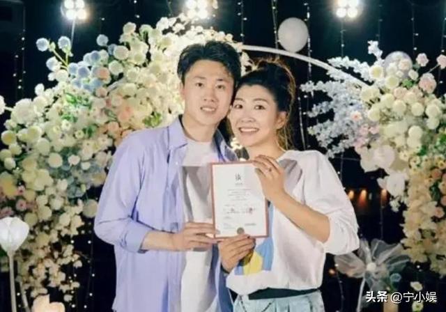 脾气非常暴躁有家暴倾向的6大男星（妻子怀孕还不安分的6位男星:有人家庭破碎）(29)