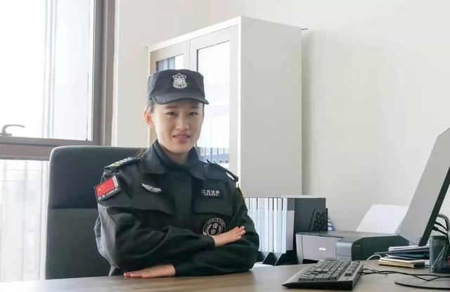大学毕业当保安少走40年弯路（95后女大学生从设计院辞职）(6)