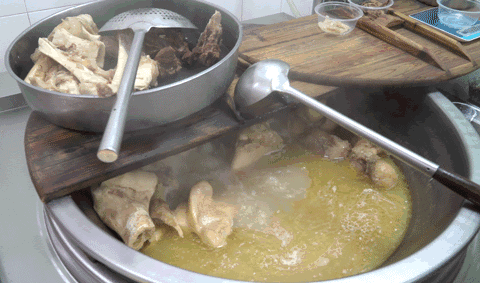 陈晓卿美食记忆中的味道（把舌尖导演陈晓卿迷倒的汤）(6)