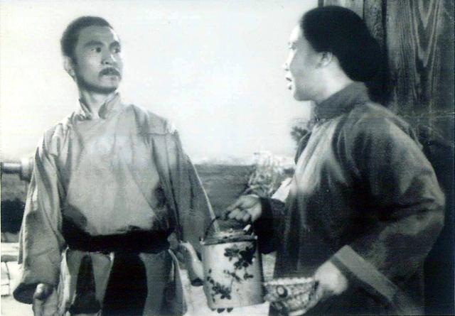 常香玉朝阳沟戏曲（人欢马叫进北京 常香玉和任宏恩联袂主演）(4)