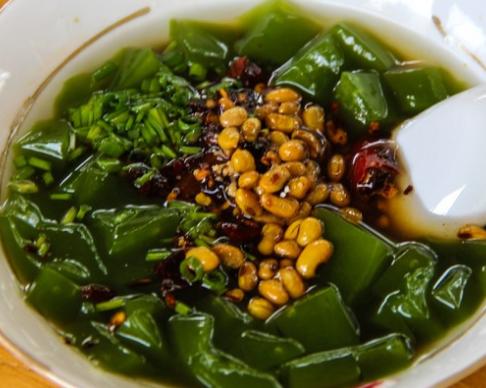 陕西特色独厚麻食（双翅六道木制作而成的特色美食）(3)