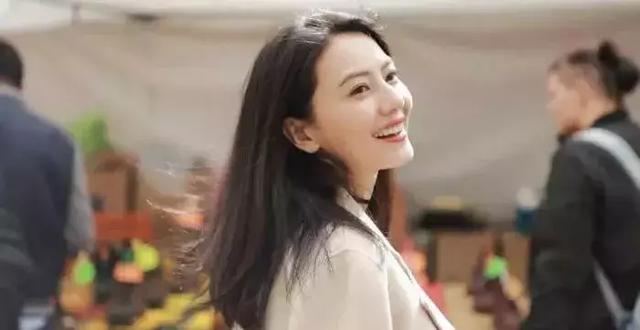 高圆圆气质也太好了（你究竟是怎么活成这个样子）(10)