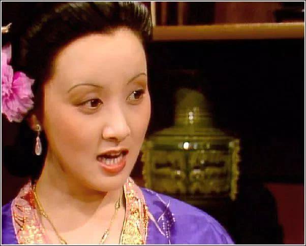 王熙凤的性格特点和事迹简短概括（从个性形成原因谈起）(12)