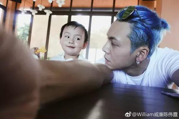 张继科景甜恋情疑再添实锤（张继科景甜公开恋情）(12)