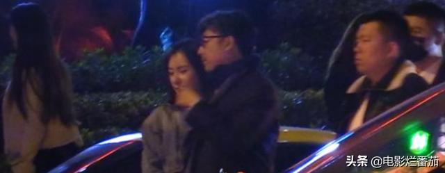 王岳伦几段婚史（王岳伦官宣离婚）(16)