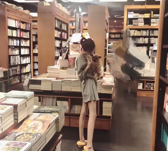 国足中十个最美艳的美女太太（国足太太团才是真惊艳）(15)