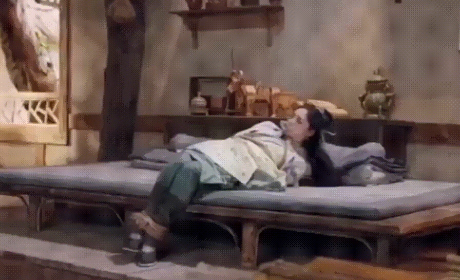 鞠婧祎与孙怡合照（同样是演被绑架）(40)