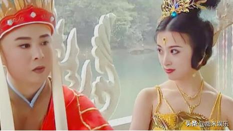 金巧巧晒出全家福（不择手段金巧巧）(26)