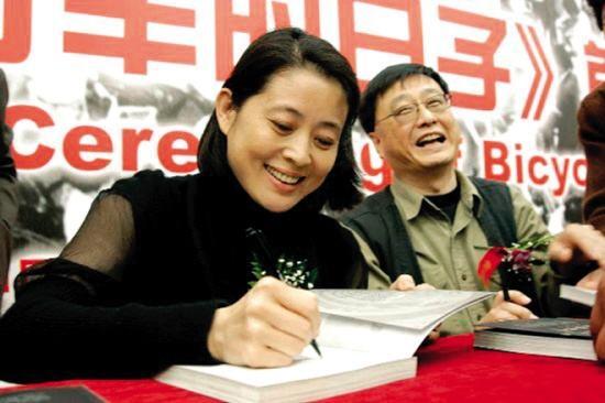倪萍最近和儿子的状况（61岁的倪萍曾为儿子付出一切）(8)