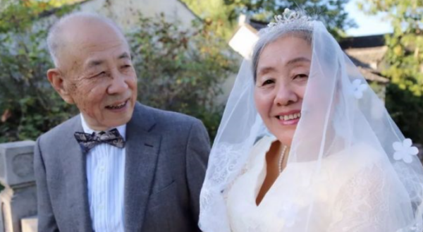 金婚银婚是多少年,金婚银婚铜婚分别是多少年钻石婚的图3