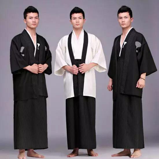 男人穿着和服进武大赏樱（武大穿和服赏樱事件反转）(12)