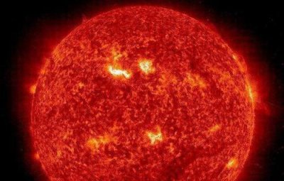 ​太阳表面的温度，太阳表面温度约多少摄氏度？