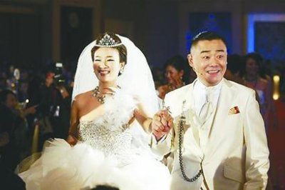 ​上海周立波案（起底温州女富豪）