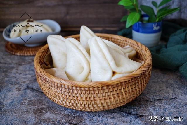 酵母发面馒头怎么发才蓬松（如何快速把面发满盆）(2)
