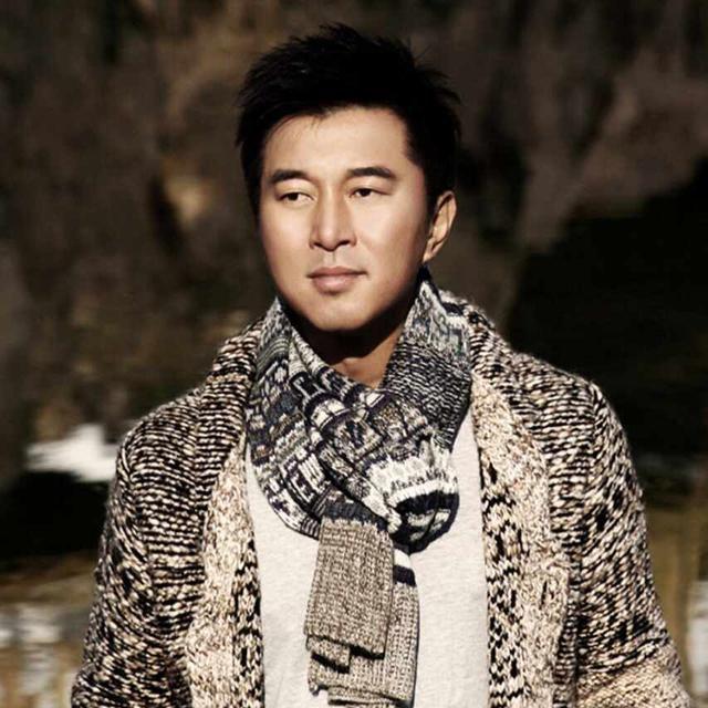 盘点那些被毒品危害的明星（那些迷失在毒品中的男女明星）(9)