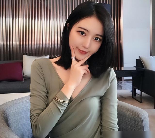 各个段位的女海王（女海王项思醒整容逆天改命）(19)