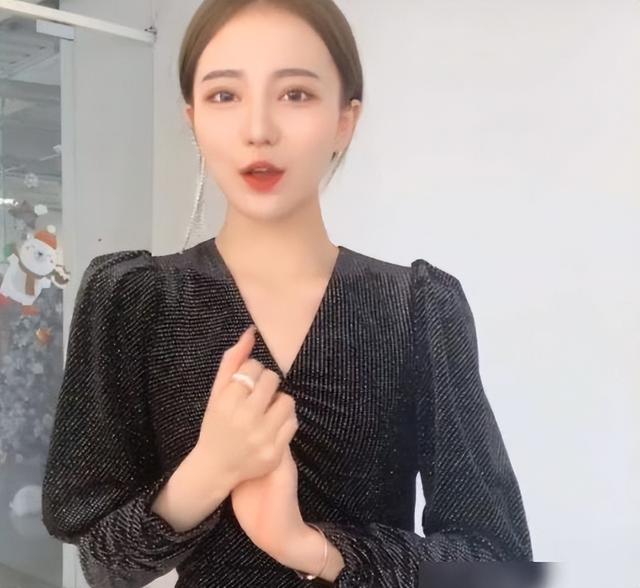 各个段位的女海王（女海王项思醒整容逆天改命）(13)