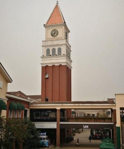 ​成都奥特莱斯在哪里，成都奥特莱斯折扣店的具体地址在哪里？