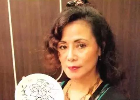 不幸患癌的主持人李咏（主持人李咏因癌症去世）(14)