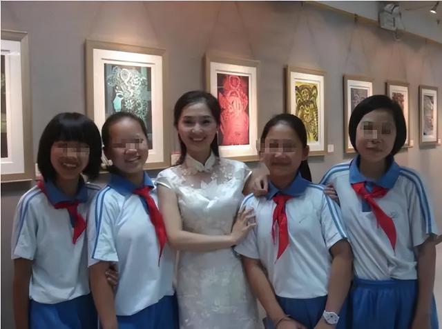 长江路小学历来优秀语文教师 美女校长胡红梅(8)