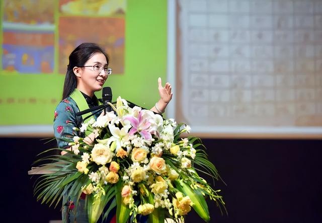 长江路小学历来优秀语文教师 美女校长胡红梅(6)