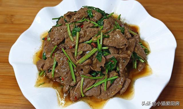 猪肝怎么炒好吃又嫩 川味（猪肝简单又好吃的做法）(2)