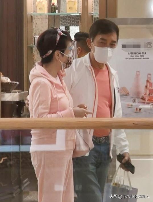 黎明周润发身高对比（7位顶流男星前妻）(19)