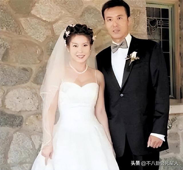 黎明周润发身高对比（7位顶流男星前妻）(34)