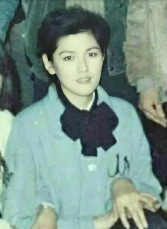 吴亦凡 家（吴亦凡出事后原生家庭曝光）(14)