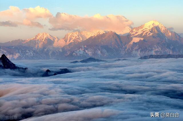 海螺沟在哪里泡温泉能看到雪山（2022年去海螺沟看雪山泡温泉）(2)