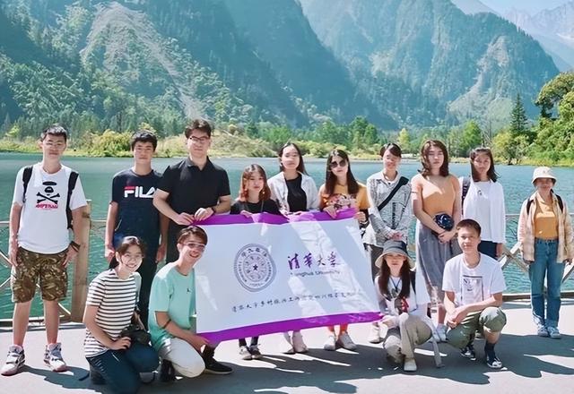 清华大学收到了杨倩的奥运金牌（清华学生年度人物）(3)