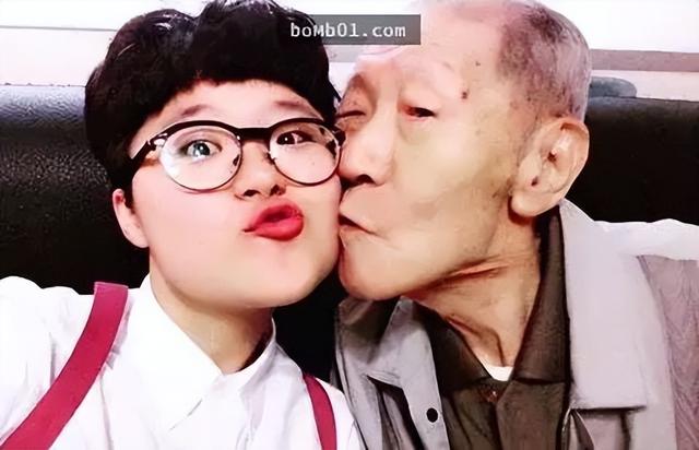 佩洛西怎么了（佩洛西刚走这俩）(33)