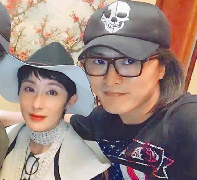 向华胜第一任老婆（曾和向华胜恋爱7年）(32)