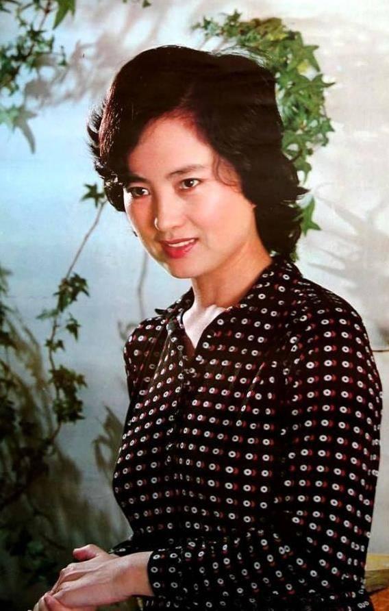 演员张金玲现在在哪里（著名演员张金玲）(35)