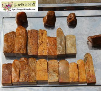 ​寿山石产地，鹿目格石在寿山石中名贵么？