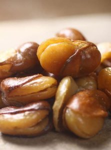 ​蚕豆热量高不高，炒蚕豆的热量是多少？
