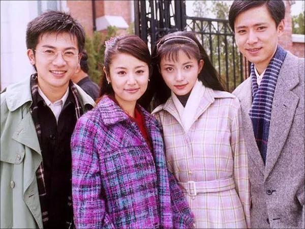 孙俪新剧素颜照判若两人（18年前孙俪还在情深深雨濛濛跑龙套）(11)