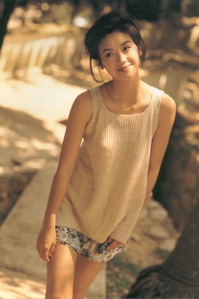 吴倩莲被称为最丑小龙女（吴倩莲被评为最丑小龙女）(6)