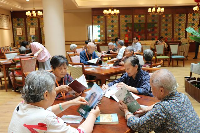 人老了到底要不要去养老院（大不了住养老院）(3)