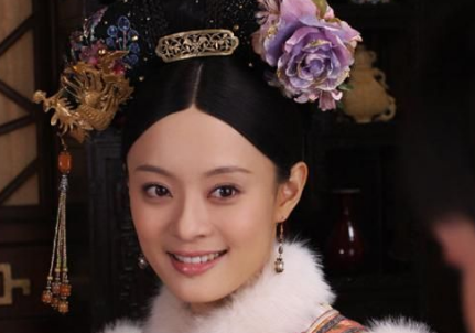 答应常在贵人睡通铺,故宫每个宫住几个妃子图4