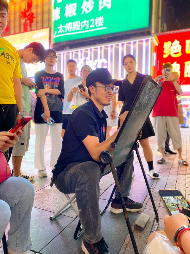 长沙步行街街头艺术（长沙持证街头艺人表演点）(4)
