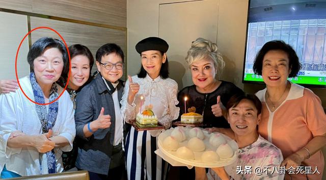 香港女星钟楚红简历（丈夫去世的香港女星）(24)
