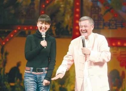 闫学晶老公（山杏闫学晶两段婚姻三个孩子）