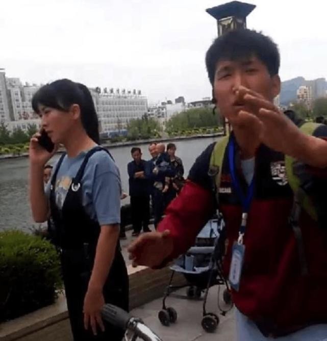 闫学晶老公（山杏闫学晶两段婚姻三个孩子）