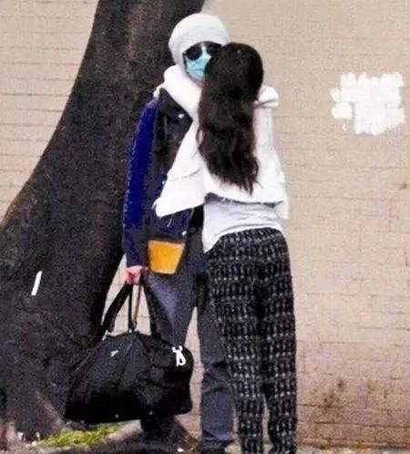 马伊琍的老公是谁（出轨风波7年马伊琍文章终于离婚）