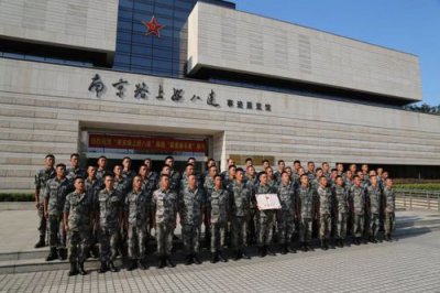 ​南京好八连简介（南京路上好八连）